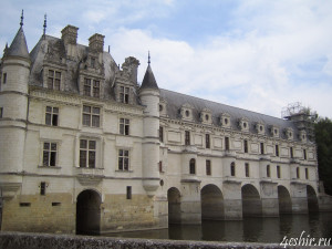 Замок Шенонсо (Château de Chenonceau)