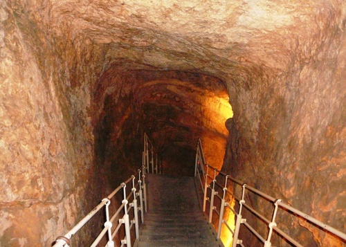 Подземный туннель в Иерусалиме
